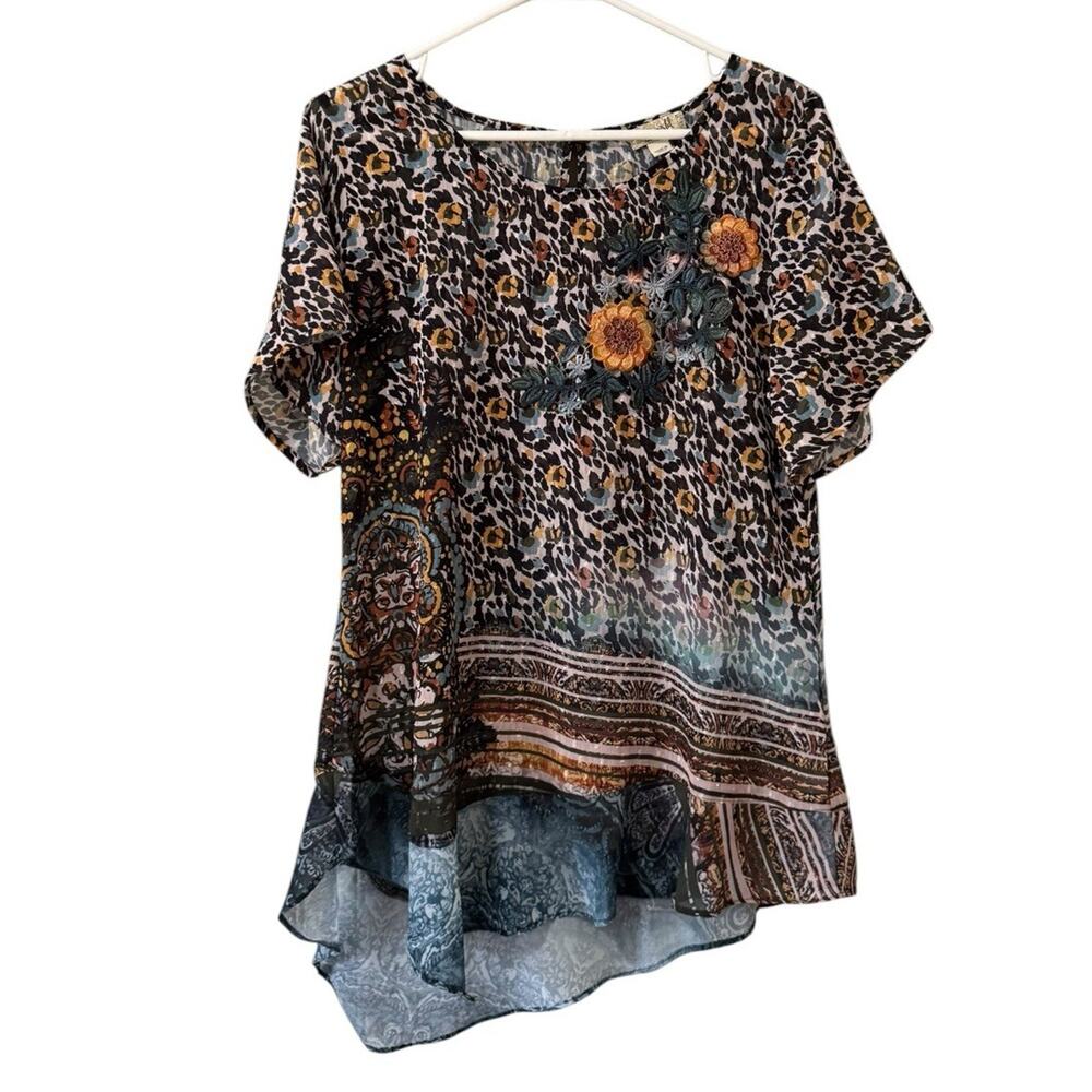 One World Live Let Live Women Sz Small Embroidered Floral Boho Top Shirt‎ Hippie